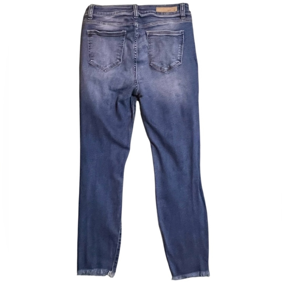 Cello Distressed Destroyed Ankle Jeans Stretch Size 11 - Picture 4 of 7